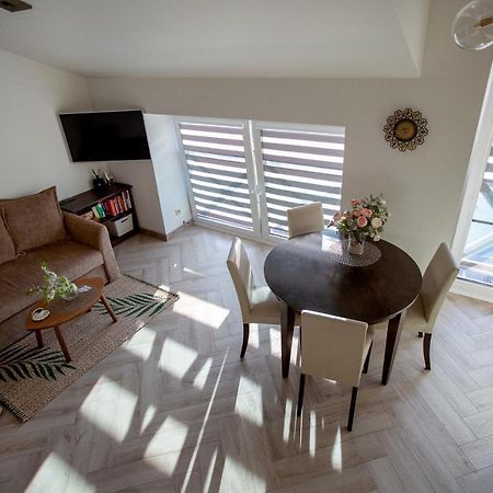 Apartamentai Peledu Atostogoms Nida Esterno foto